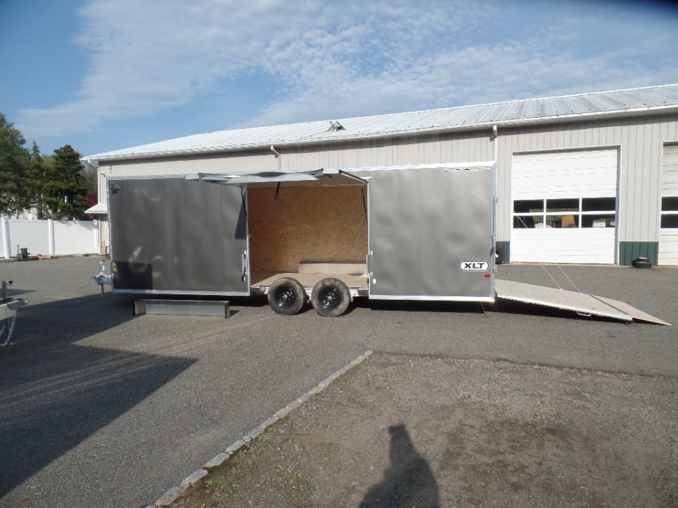 New 2027 ALCOM 8.5X24 Enclosed Car Trailer / XLT Model Car Hauler