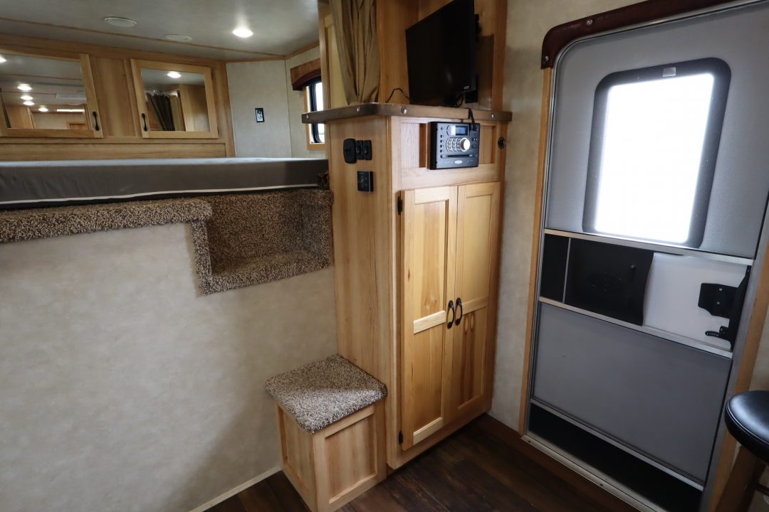 Used 2017 Bison Trailers 3 Horse LQ Trailer