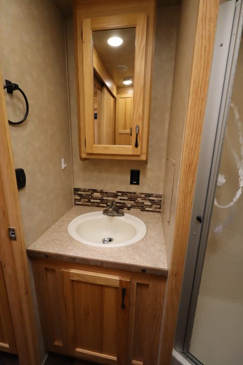 Used 2017 Bison Trailers 3 Horse LQ Trailer