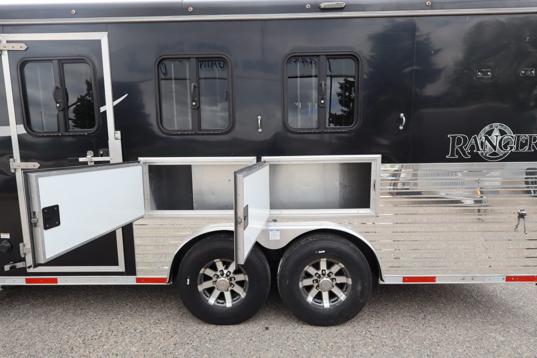 Used 2017 Bison Trailers 3 Horse LQ Trailer