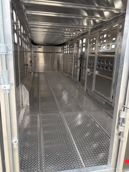New 2027 Wilson 7x28 Stock Trailer 20,000lb GVWR