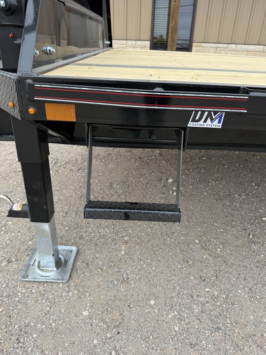 New 2026 Diamond C Trailers FMAX207 Flatbed Trailer
