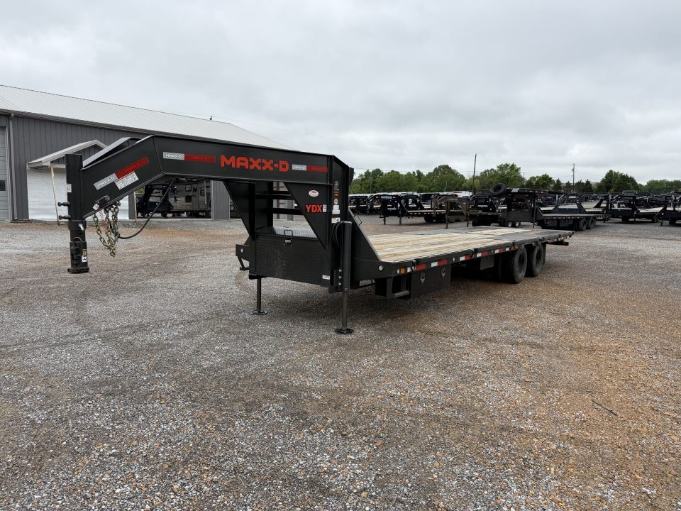 Used 2024 MAXXD 102" x 32' 25.9K HYD Dove Gooseneck Trailer