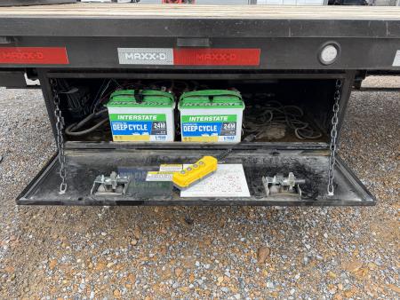 Used 2024 MAXXD 102" x 32' 25.9K HYD Dove Gooseneck Trailer