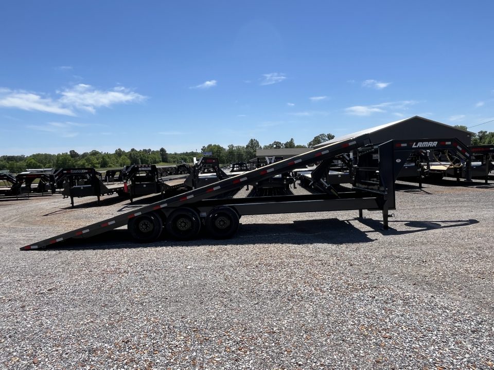 New 2026 Lamar Gooseneck Deckover Tilt | 102" x 26' 21K GVWR