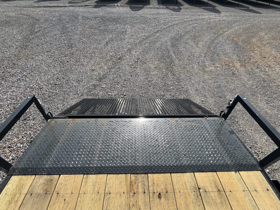 New 2026 Lamar Utility Trailer | 83" x 14' | 7K GVWR