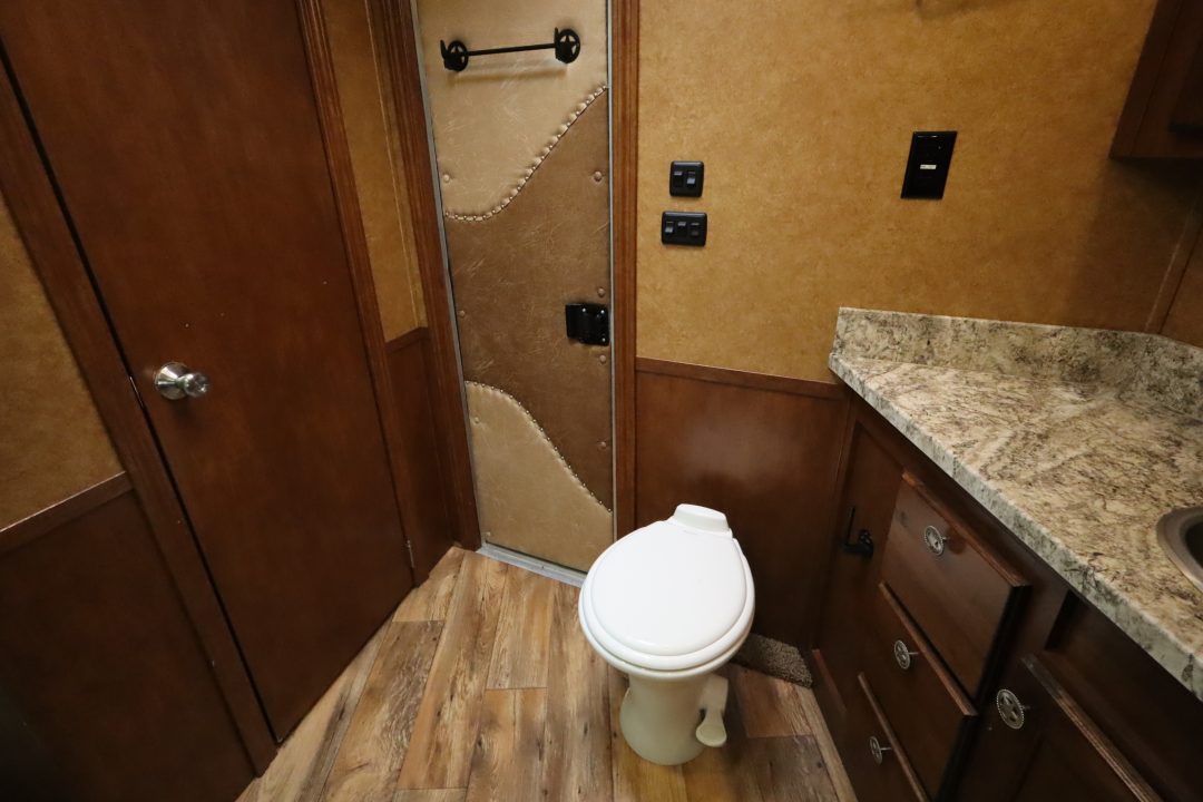 Used 2018 Sierra 3 Horse Trailer