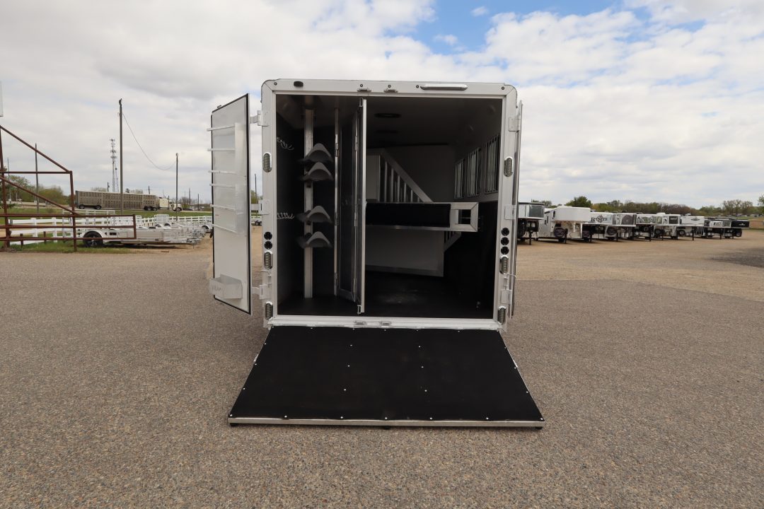 Used 2018 Sierra 3 Horse Trailer