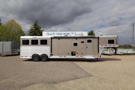 Used 2018 Sierra 3 Horse Trailer