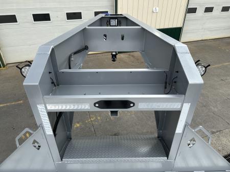 New Diamond C 32' FMAX212 Gooseneck w/Hyd Dovetail - Pacesetter Edition - Aluminum Floor