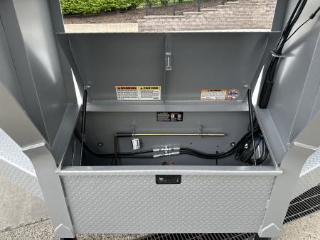 New Diamond C 32' FMAX212 Gooseneck w/Hyd Dovetail - Pacesetter Edition - Aluminum Floor
