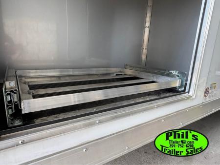 New 2026 Continental Cargo 8.5X24 RACE TRAILER Car / Racing Trailer