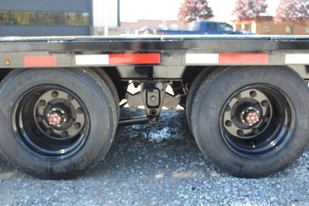 New 2026 Moritz FDPH DT 22' + 5' - Pintle Ring Deckover AIR BRAKE Equipment Trailer - 40000# GVW