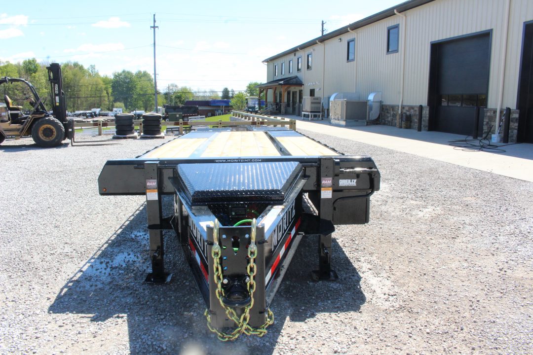 New 2026 Moritz FDPH DT 22' + 5' - Pintle Ring Deckover AIR BRAKE Equipment Trailer - 40000# GVW