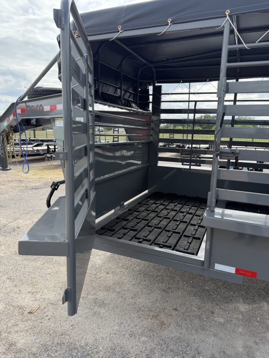 New 2026 Delco Trailers 6.8x24ft Gooseneck Livestock Trailer