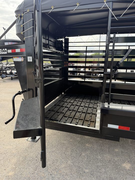 New 2026 Delco Trailers 6.8x20ft Gooseneck Livestock Trailer