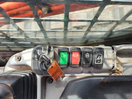 Used 2014 Kubota SVL 75-2 Skid Steer