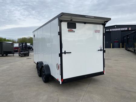 New United UJ-7X16 Enclosed Trailer
