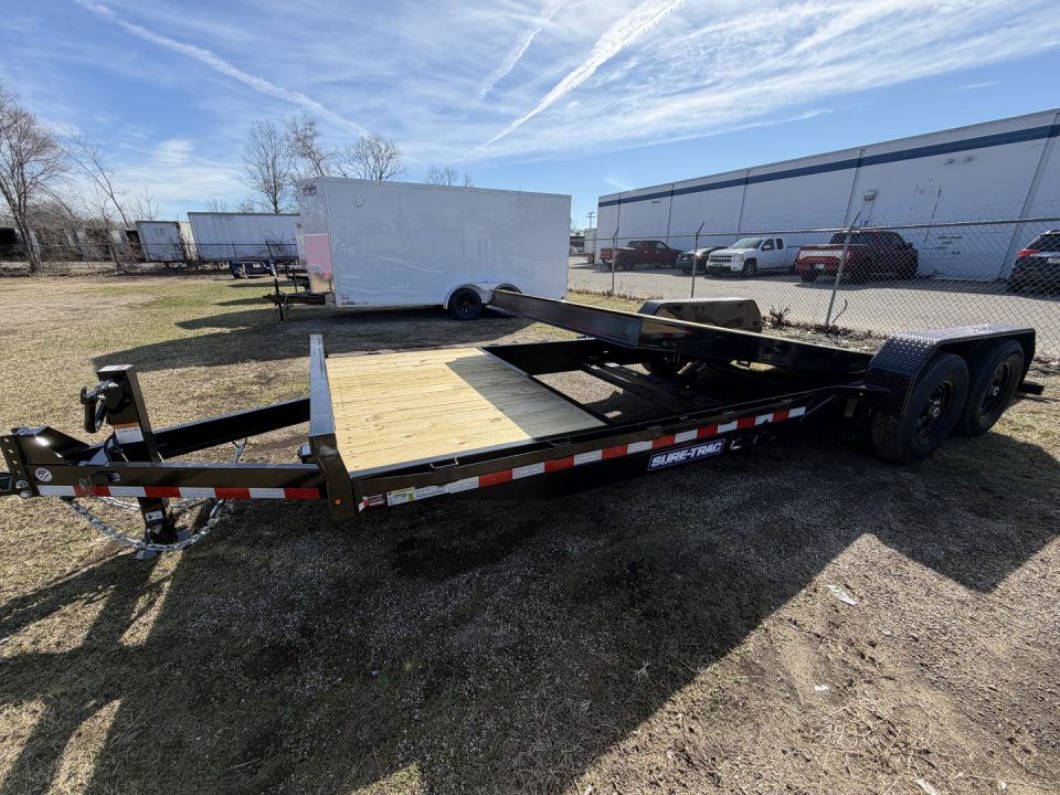 New 2026 Sure-Trac 7 X 22 (18 + 4) Tilt Bed Equipment 14K