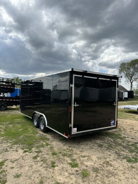 2026 Interstate Trailers SFC820TA3XLT photo 3