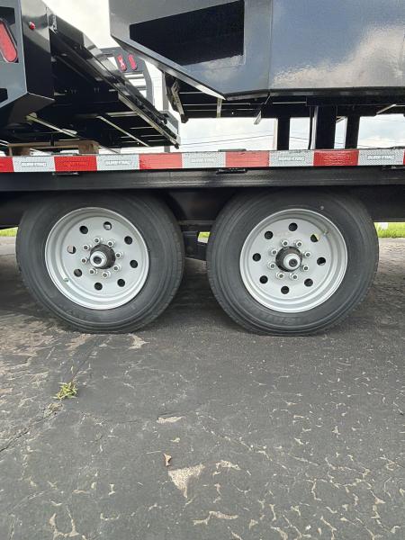 New 2026 Sure-Trac 8.5 x 20+5 Heavy Duty Low Profile Beavertail Deckover Trailer, 17.6K