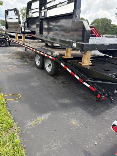 New 2026 Sure-Trac 8.5 x 20+5 Heavy Duty Low Profile Beavertail Deckover Trailer, 17.6K
