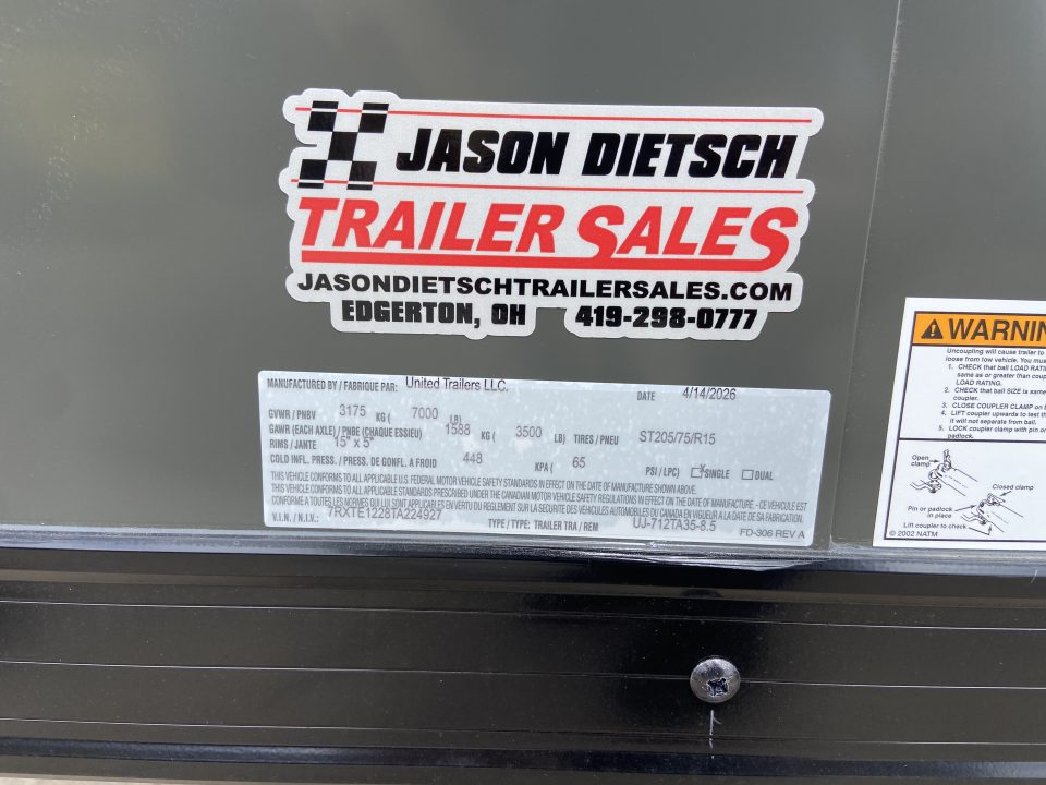 New United UJ-7X12 Enclosed Trailer
