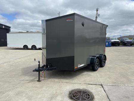 New United UJ-7X12 Enclosed Trailer