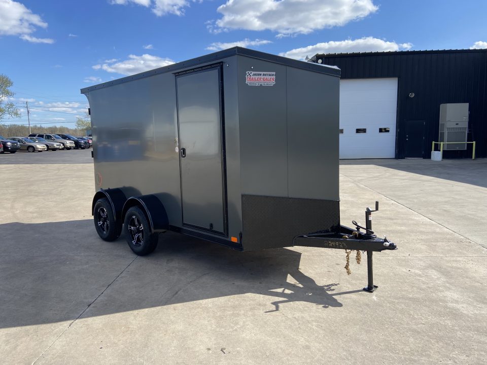 New United UJ-6X12 Enclosed Trailer