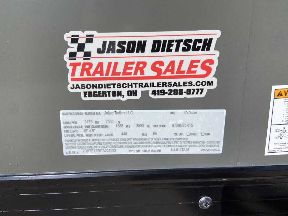 New United UJ-6X12 Enclosed Trailer