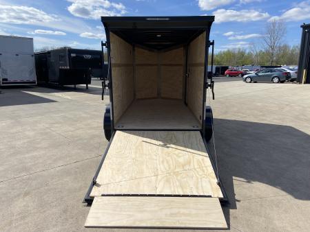 New United UJ-6X12 Enclosed Trailer