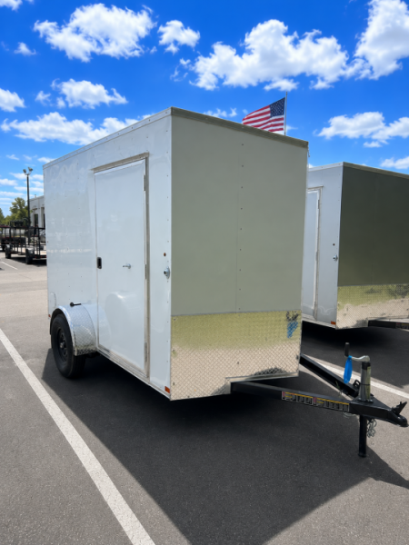 New 2026 CARRY-ON 6X10CGRCM Cargo / Enclosed Trailer (V Nose)