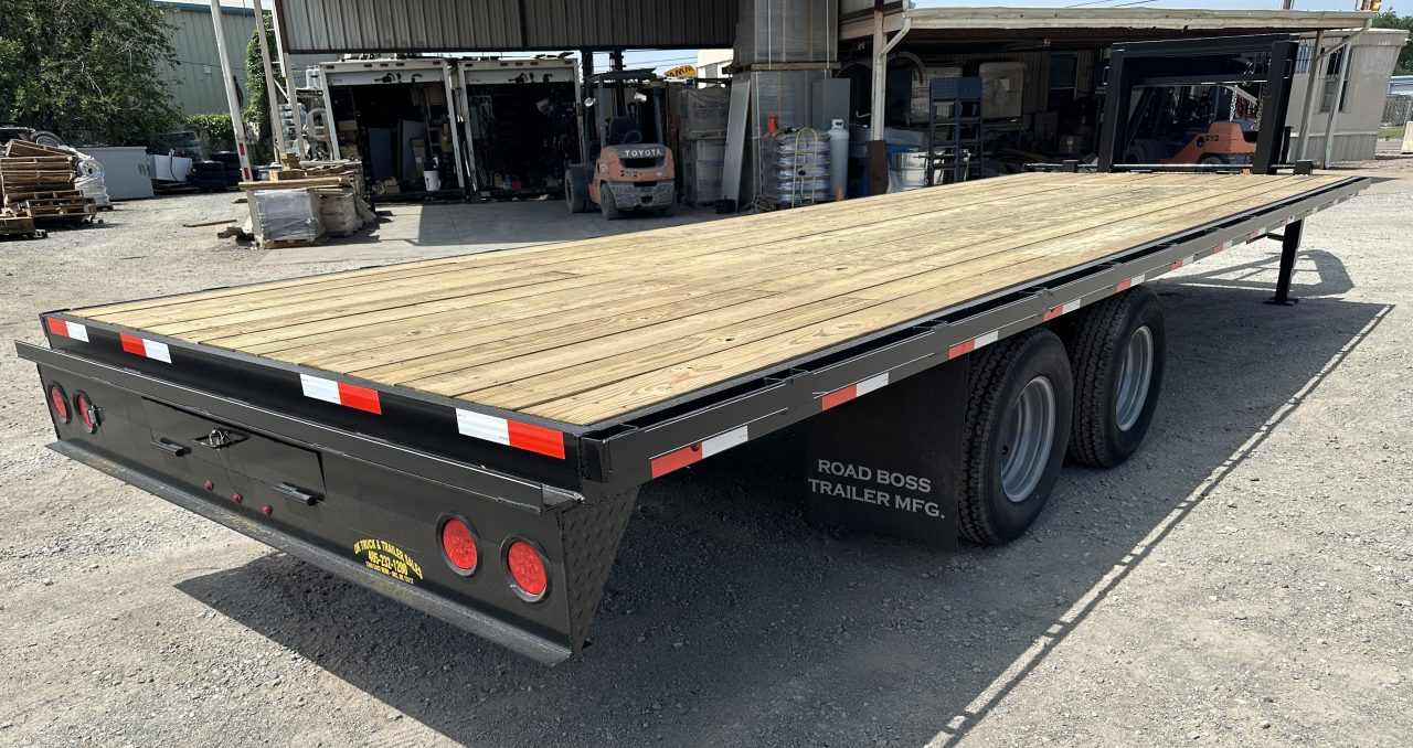 New 2026 Road Boss 25' Tandem Dual Gooseneck Flatbed Equipment Trailer