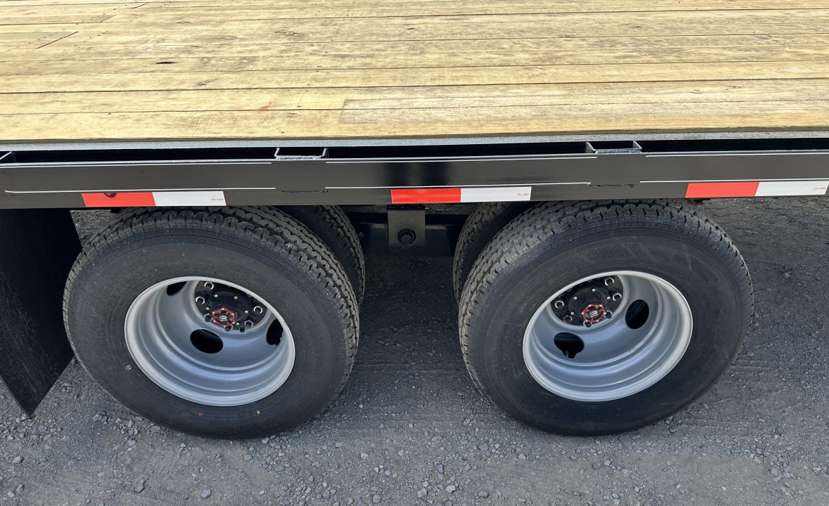 New 2026 Road Boss 25' Tandem Dual Gooseneck Flatbed Equipment Trailer