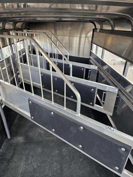 New 2026 Maverick 4 Horse Gooseneck Horse Trailer