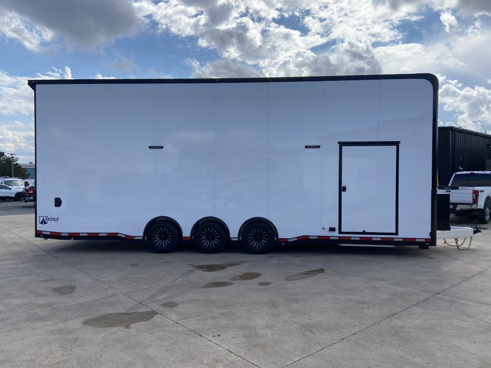 New 2027 ATC RM700 Stacker 30'