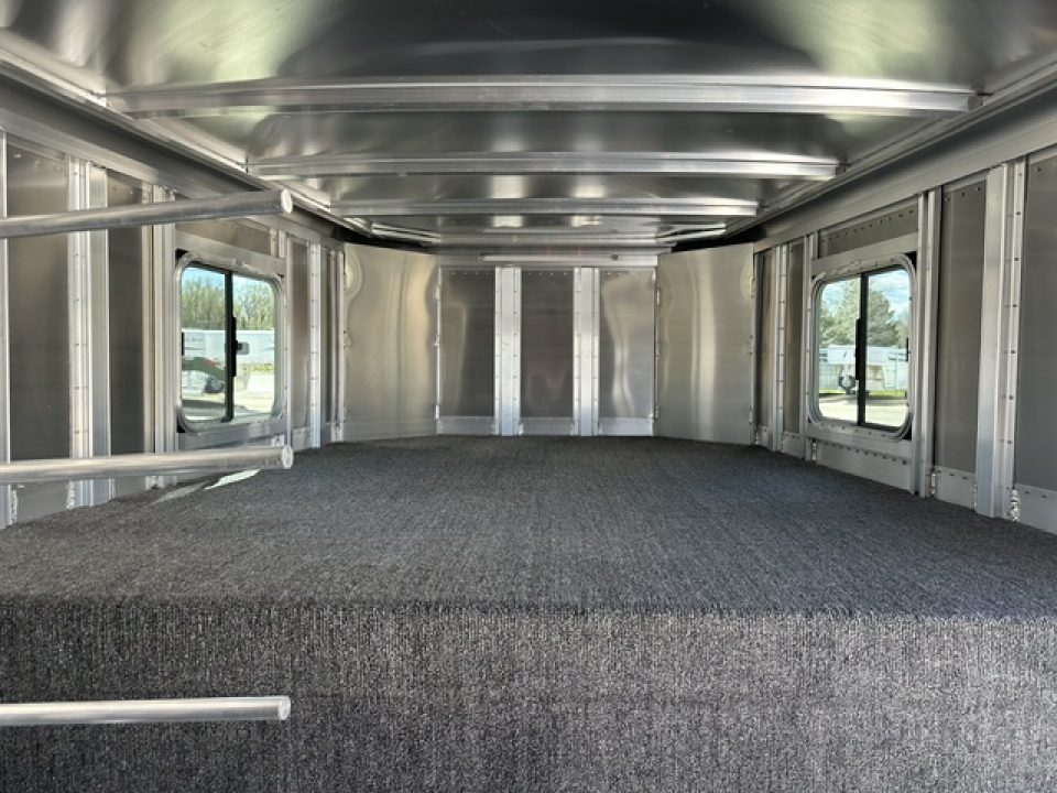 New 2027 Featherlite 8413 Combo 25'