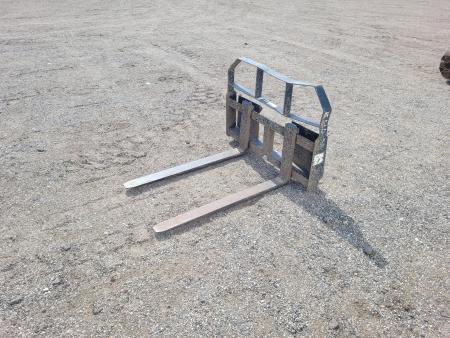 Used Skid Steer 48  Pallet Forks