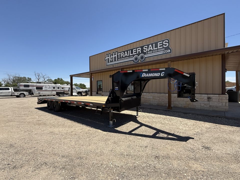 New 2026 Diamond C Trailers FMAX207 Flatbed Trailer