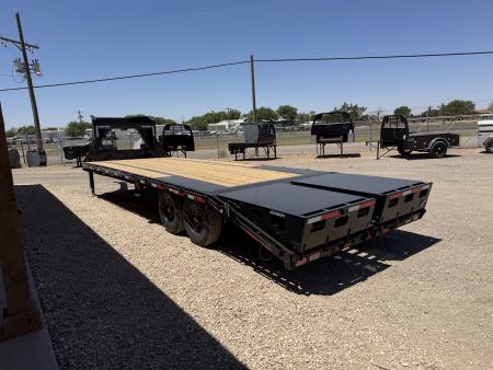 New 2026 Diamond C Trailers FMAX207 Flatbed Trailer