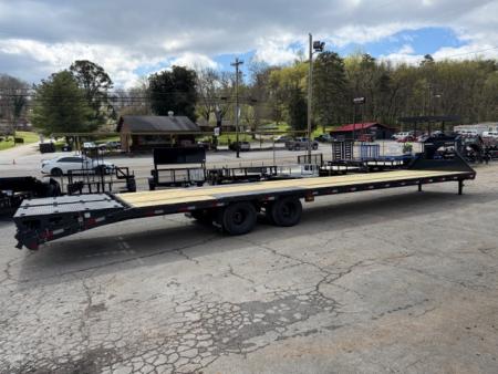 New HillCrest Gooseneck 35+5 25.9 W/ Max Ramps