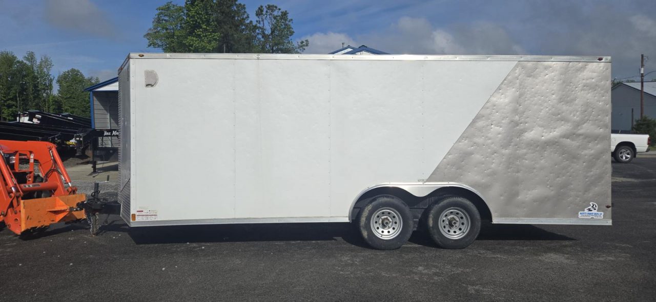 Used REPO 2021 Patriot 20' Enclosed Trailer