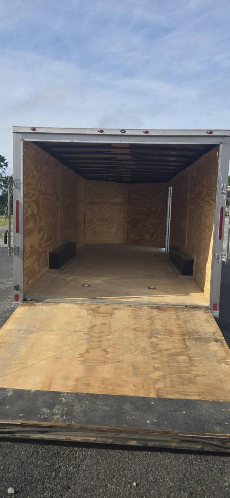 Used REPO 2021 Patriot 20' Enclosed Trailer