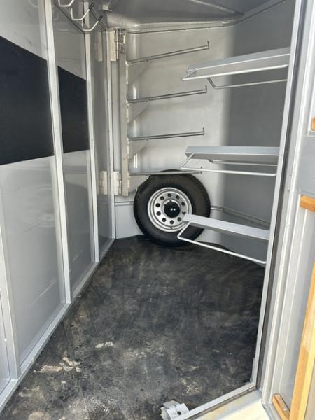Used 2021 Titan 2 Horse Slant