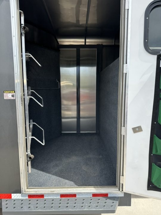 Used 2025 Maverick 3 Horse Slant