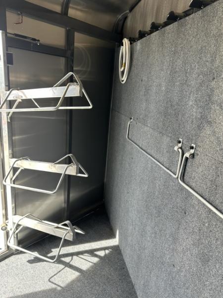 Used 2025 Maverick 3 Horse Slant