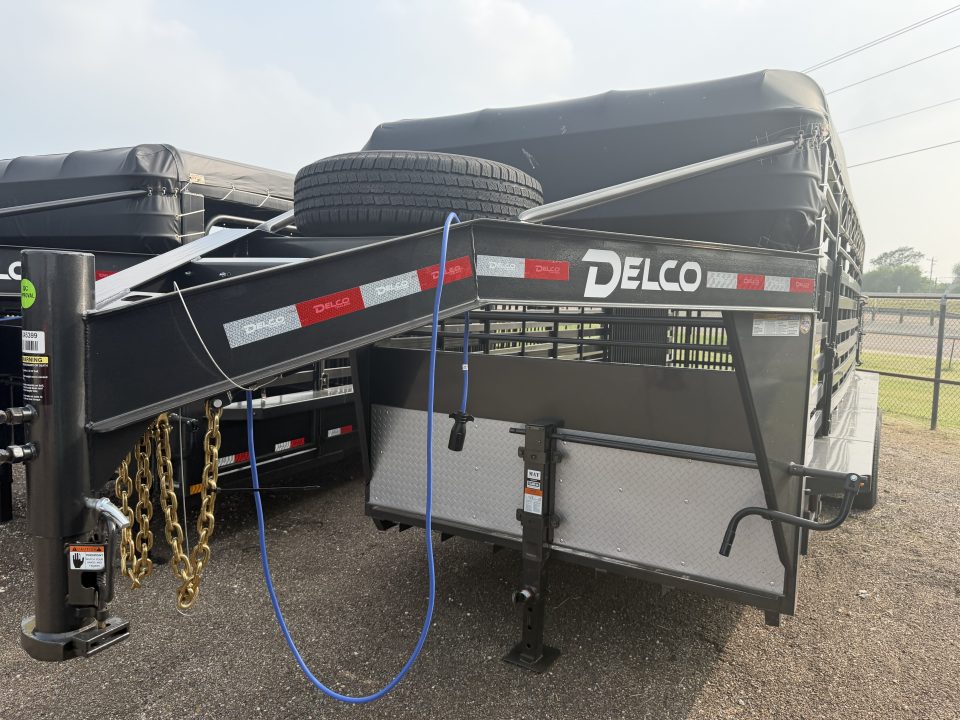 New 2026 Delco Trailers 6.8x20ft Gooseneck Livestock Trailer