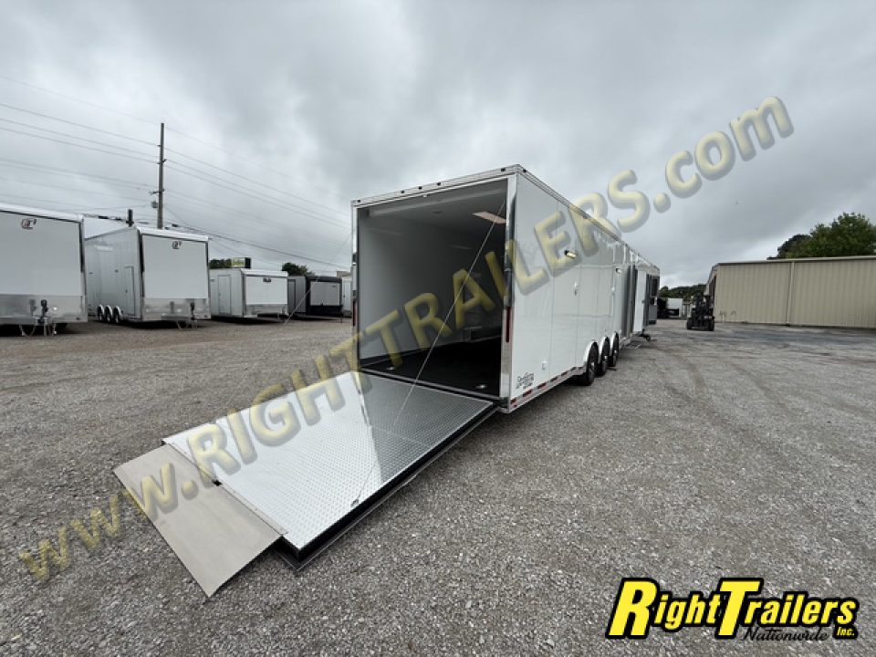 New 2026 Vintage Trailers 8.5x50 Sportsman Elite Living Quarters Trailer