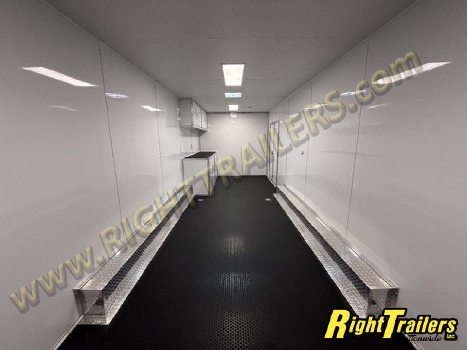 New 2026 Vintage Trailers 8.5x50 Sportsman Elite Living Quarters Trailer