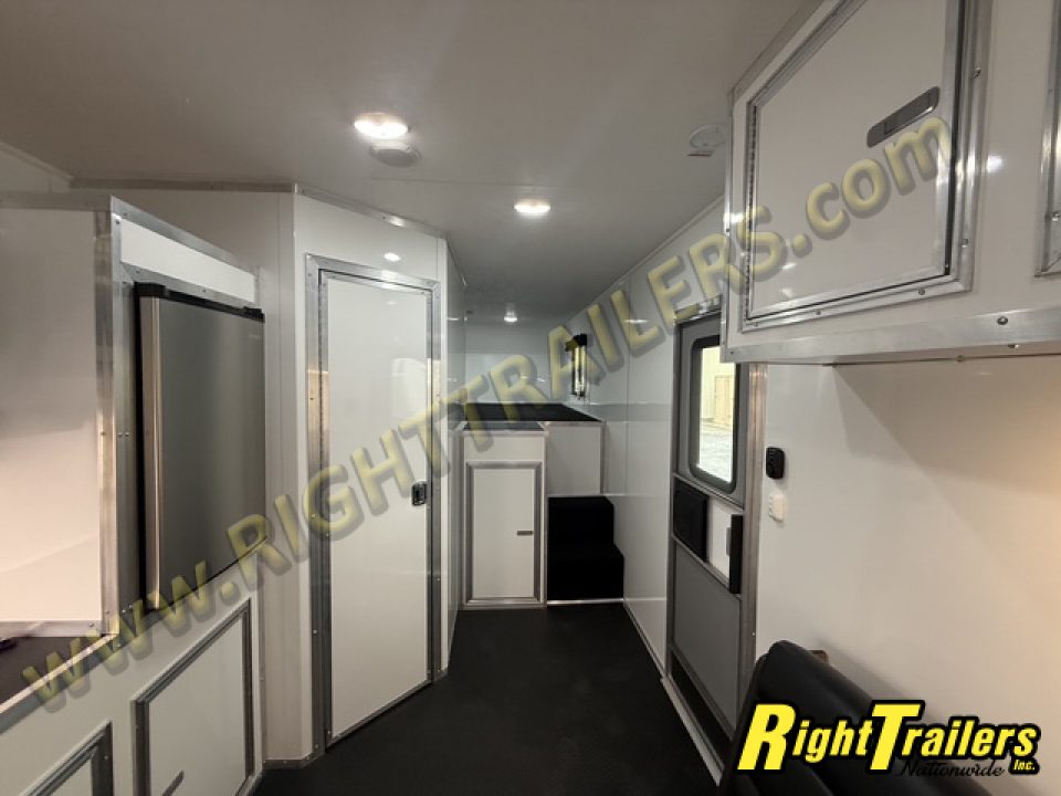 New 2026 Vintage Trailers 8.5x50 Sportsman Elite Living Quarters Trailer